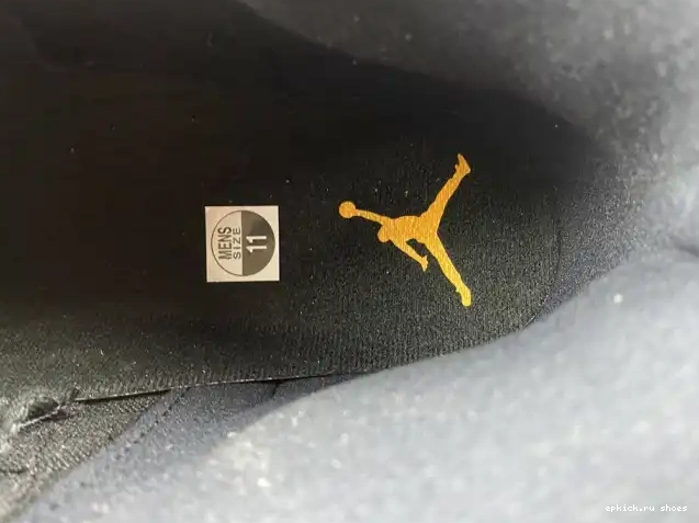 Rep 12 Taxi Black Jordan Air CT8013-071 0513